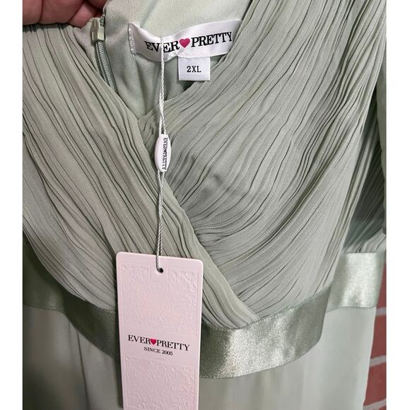 Ever Pretty Sage Green Chiffon Empire Waist Gown – Size 2XL (New with Tags) - Picture 4 of 7